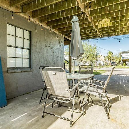 Villa Peaceful Hideaway à Galveston Extérieur photo