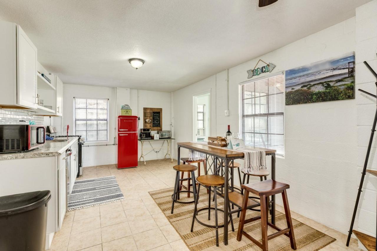 Villa Peaceful Hideaway à Galveston Extérieur photo